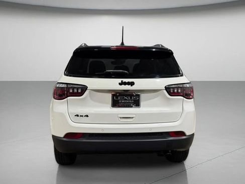 Used 2018 Jeep Compass Latitude w/ Popular Equipment Group image 4