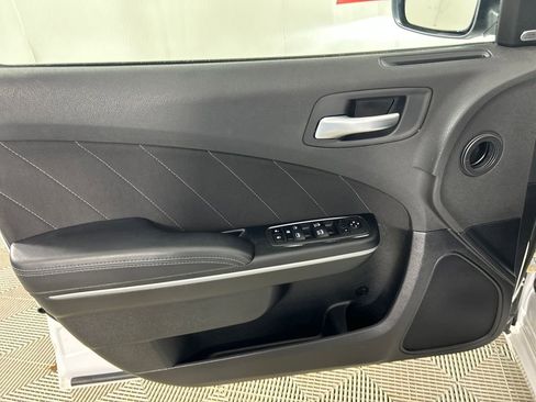 Used 2023 Dodge Charger SXT image 11