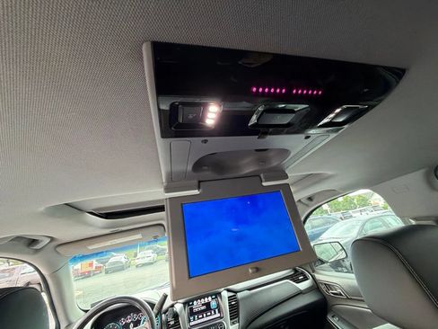 Used 2016 Chevrolet Tahoe LTZ AWD/4WD image 8
