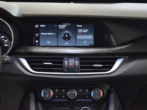 Used 2021 Alfa Romeo Stelvio Sprint w/ Nero Edizione image 42