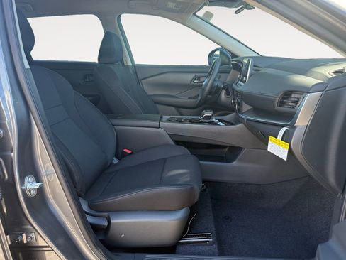 New 2026 Nissan Rogue S image 15