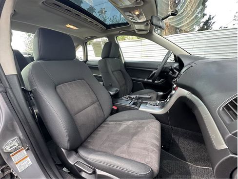 Used 2008 Subaru Legacy 2.5i image 4
