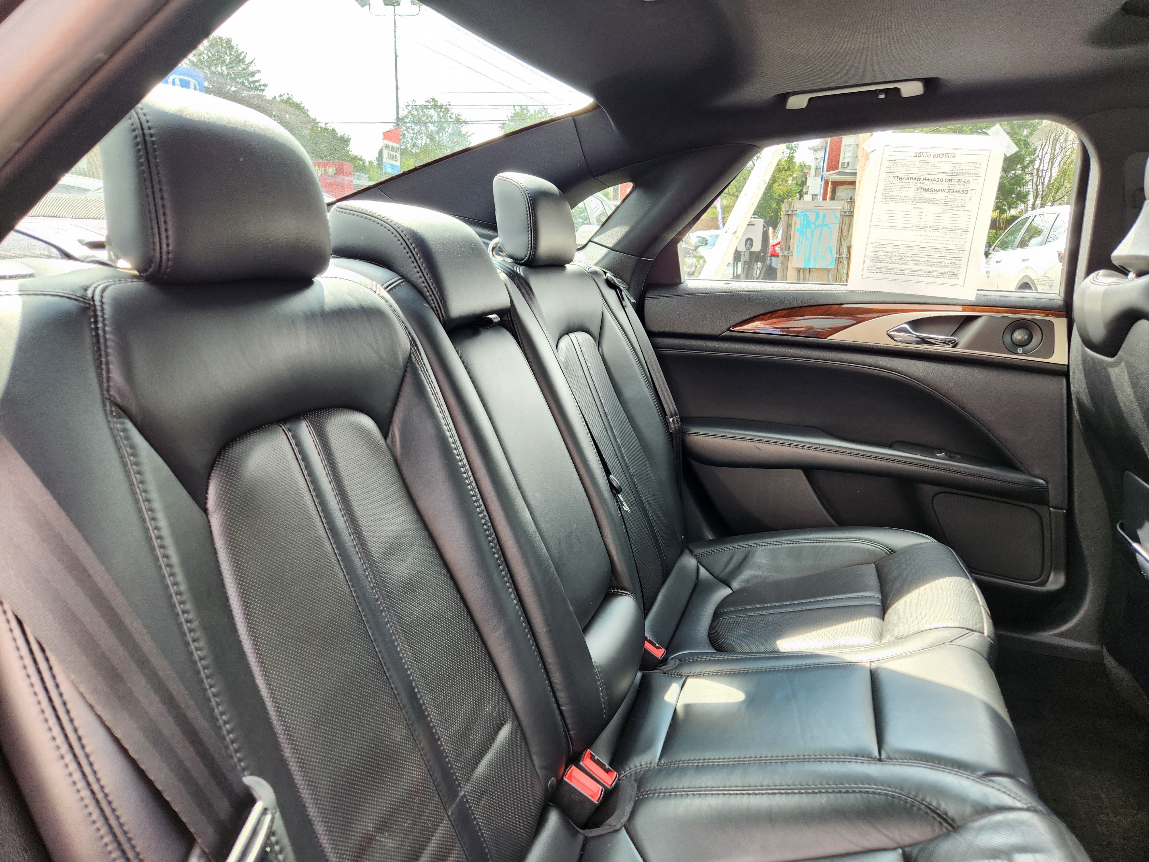Used 2018 Lincoln MKZ Reserve w/ Technology Package AWD/4WD image 15