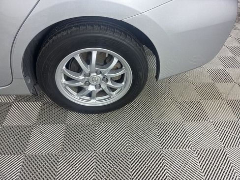 Used 2012 Toyota Prius V Two image 11