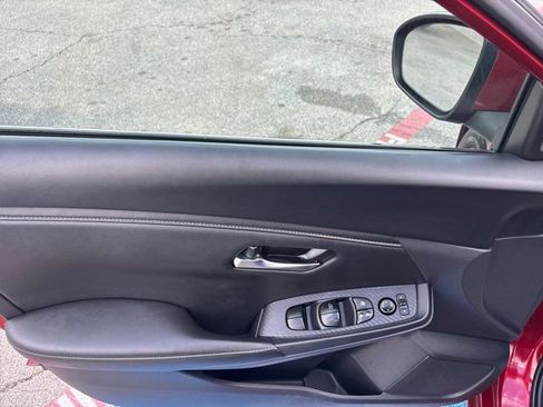 Used 2024 Nissan Sentra SV image 15