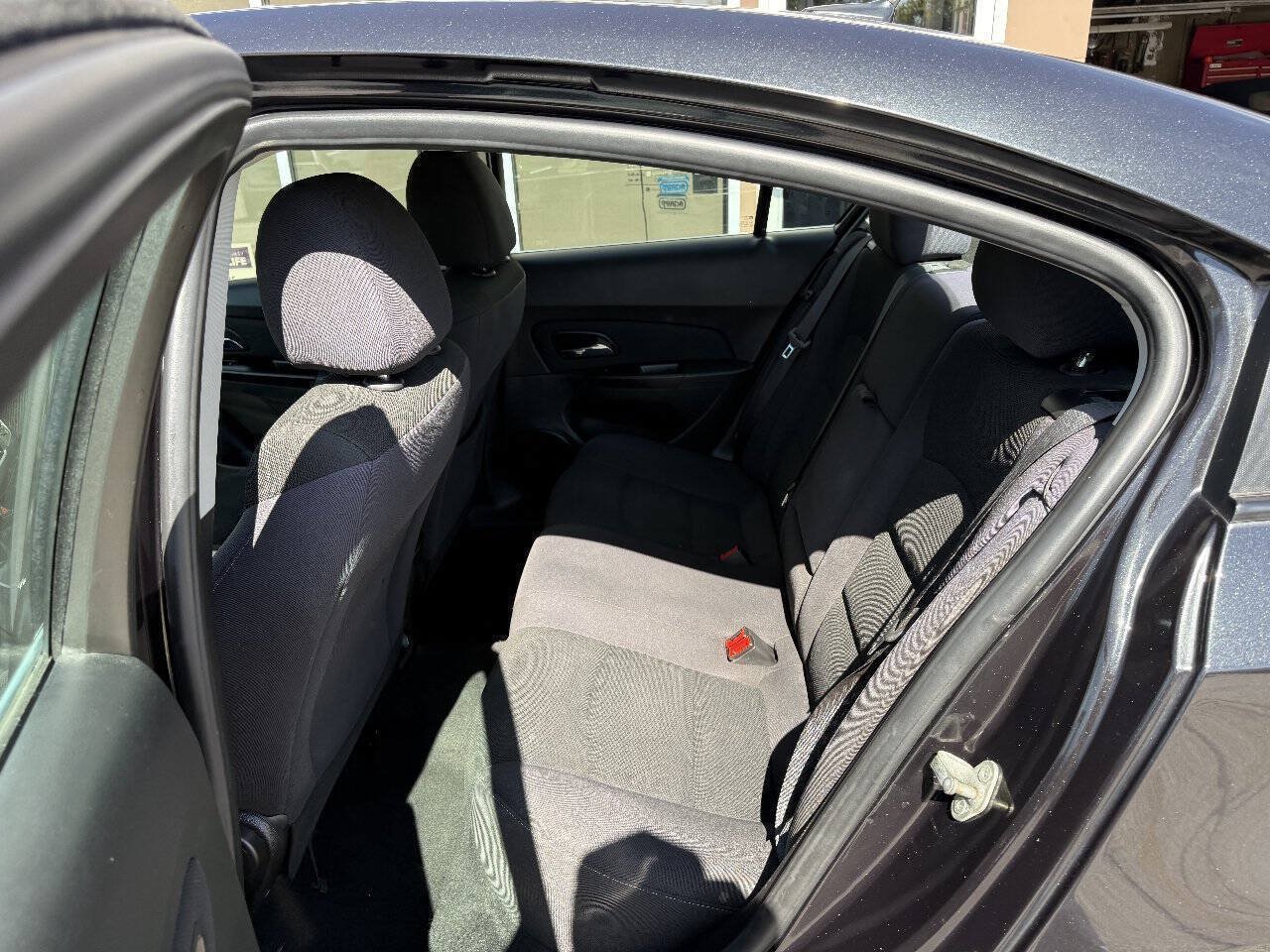 Used 2014 Chevrolet Cruze LT FWD image 12