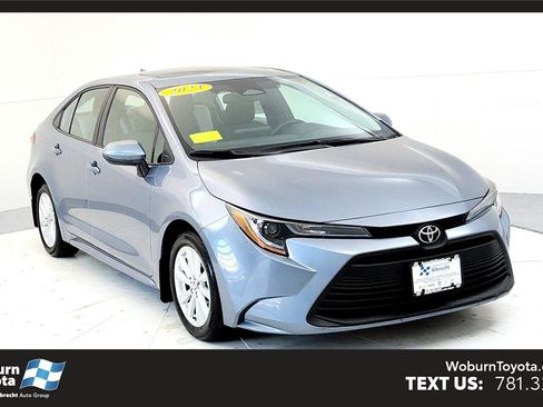 Used 2023 Toyota Corolla LE image 1