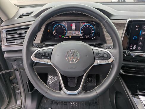 Used 2024 Volkswagen Atlas SEL AWD/4WD image 20