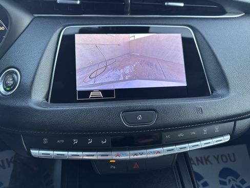 Used 2020 Cadillac XT4 Premium Luxury image 26