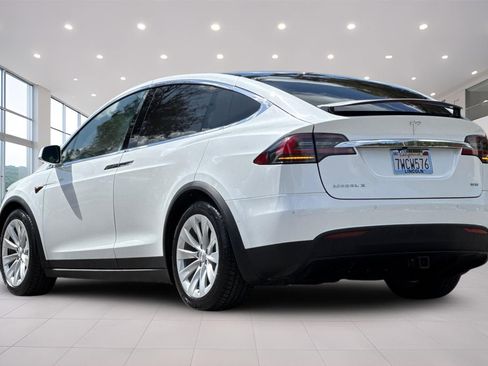 Used 2016 Tesla Model X 90D AWD/4WD image 6
