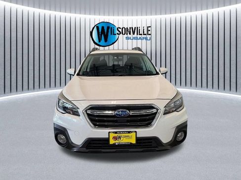Used 2019 Subaru Outback 2.5i Premium w/ Popular Package #2 AWD/4WD image 4