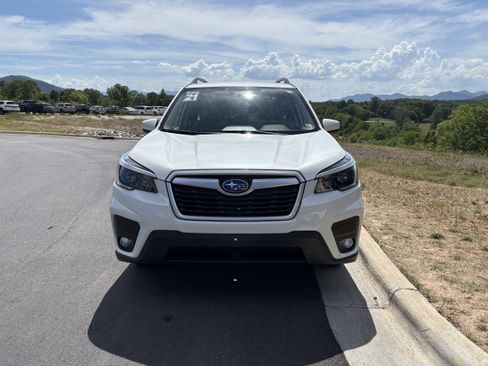 Certified 2021 Subaru Forester Premium w/ Popular Package #1 AWD/4WD image 2