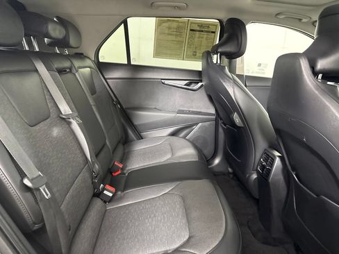Used 2024 Kia Niro Wave w/ Wave Preserve Package FWD image 24