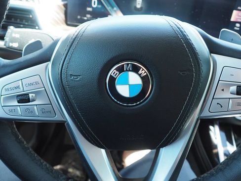 Used 2026 BMW X7 xDrive40i AWD/4WD image 31