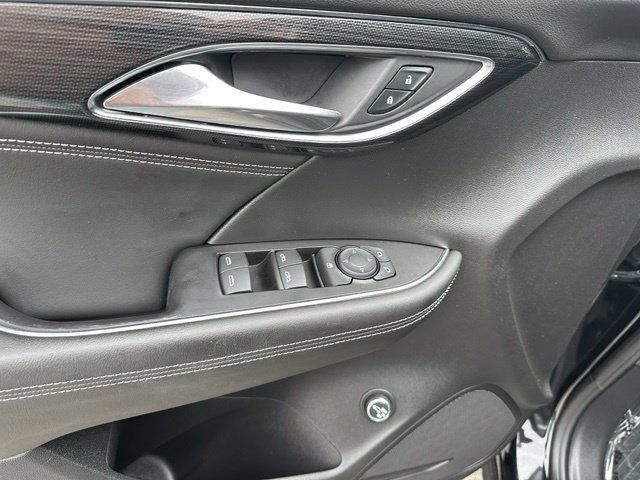 Used 2023 Buick Envision Preferred w/ Sport Touring Package AWD/4WD image 18