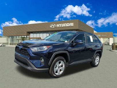 Used 2021 Toyota RAV4 XLE w/ Convenience Package
