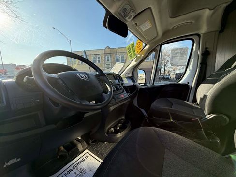 Used 2018 RAM ProMaster 2500 image 13