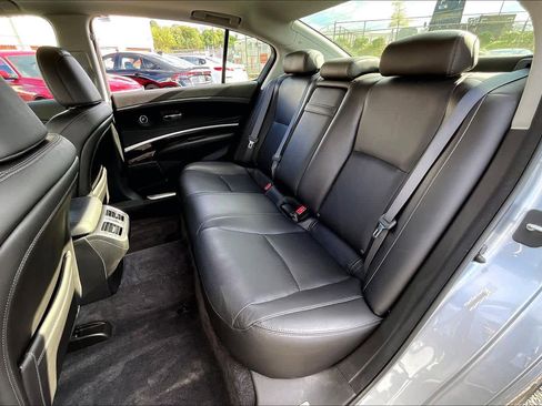 Used 2016 Acura RLX w/ Technology Package FWD image 20