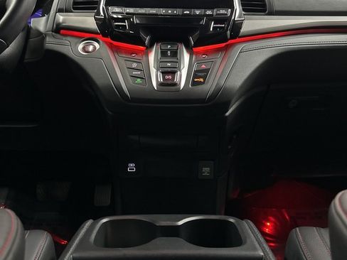 Used 2023 Honda Odyssey Sport image 23