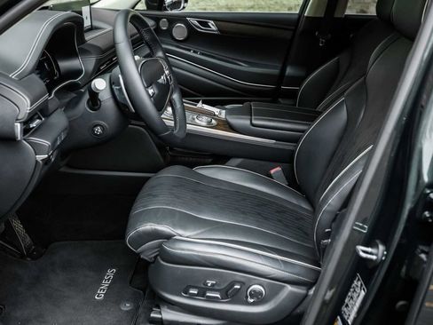 Used 2023 Genesis GV80 2.5T w/ Prestige Package image 23