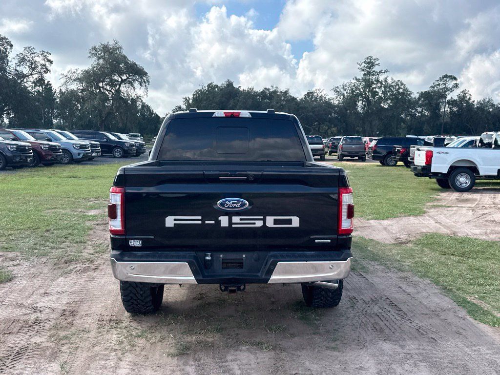Used 2022 Ford F150 Lariat w/ Equipment Group 502A High AWD/4WD image 5