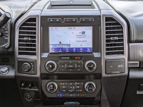 Used 2021 Ford F450 Limited w/ FX4 Off-Road Package AWD/4WD image 23