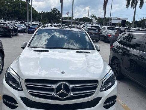 Used 2018 Mercedes-Benz GLE 350 image 7