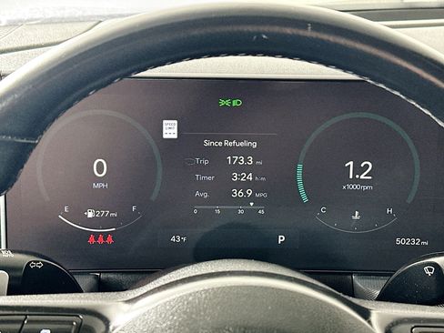 Used 2024 Hyundai Sonata SEL w/ Convenience Package image 12