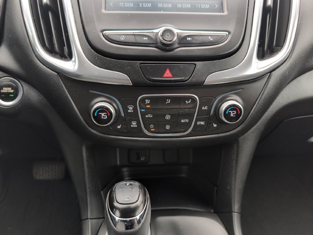 Used 2018 Chevrolet Equinox LT AWD/4WD image 21