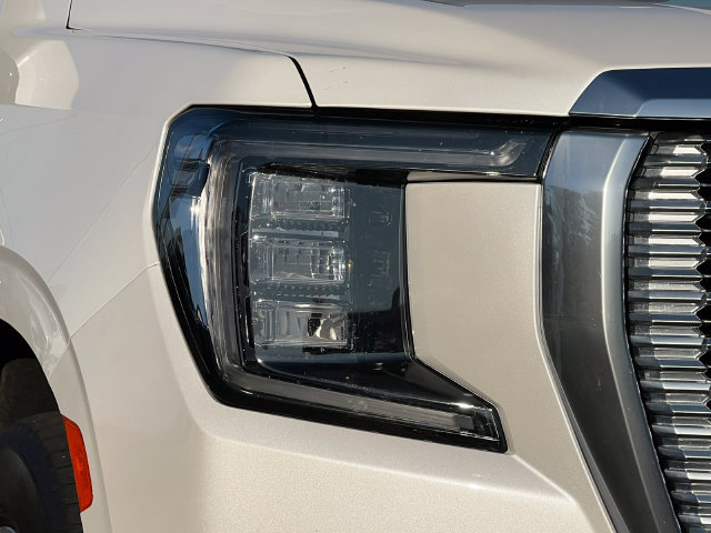 Used 2024 GMC Yukon Denali AWD/4WD image 48