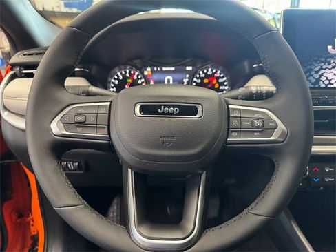 New 2026 Jeep Compass Limited image 18