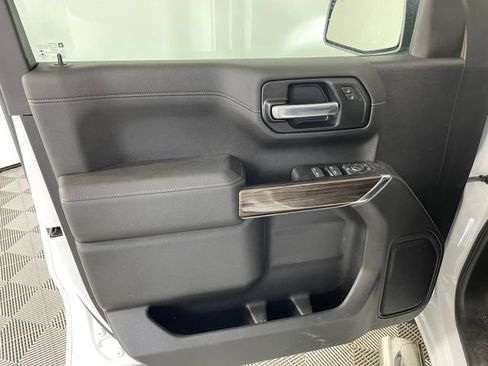 Certified 2022 Chevrolet Silverado 1500 LT AWD/4WD image 14