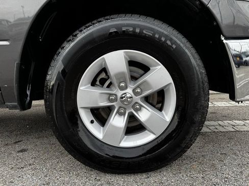 Used 2023 RAM 1500 Classic SLT w/ Trailer & Traction Group image 9