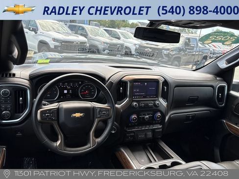 Certified 2022 Chevrolet Silverado 3500 High Country AWD/4WD image 13