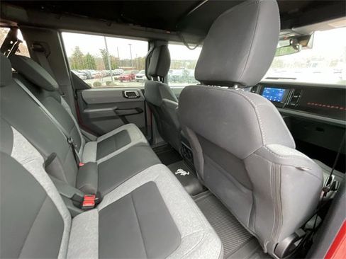 Used 2022 Ford Bronco Big Bend image 24