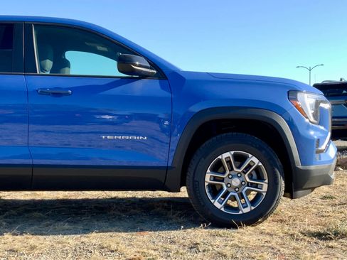 New 2026 GMC Terrain Elevation image 13