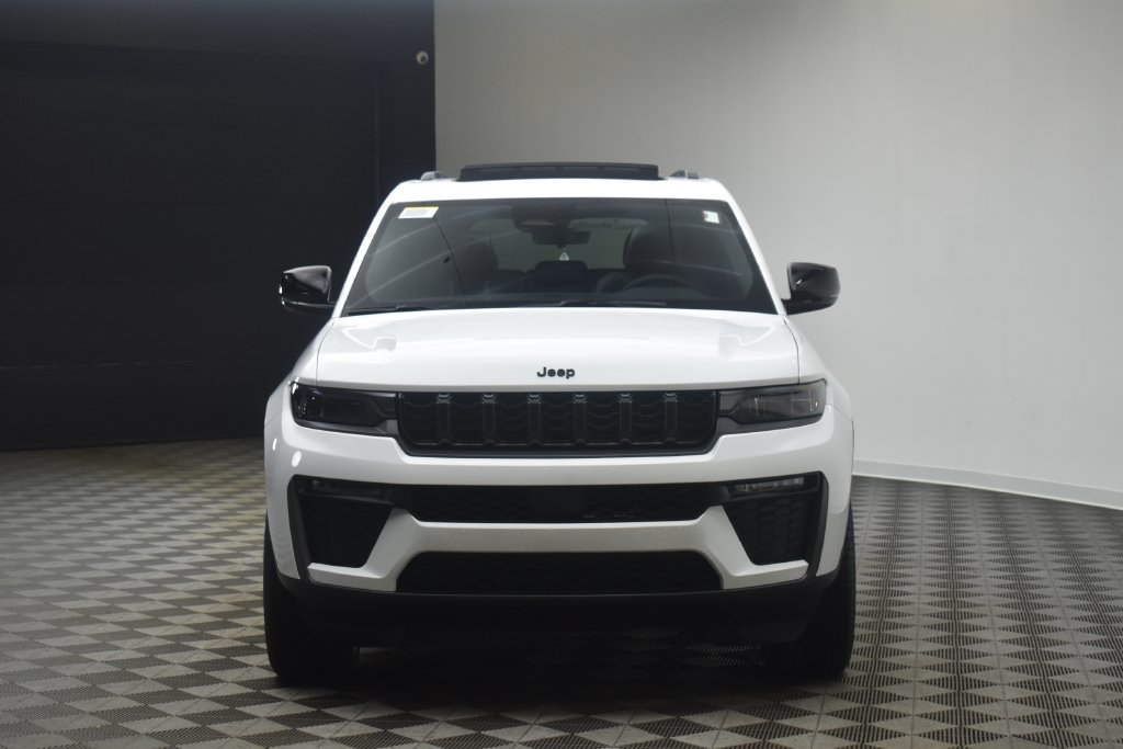 New 2027 Jeep Grand Cherokee Limited AWD/4WD image 5