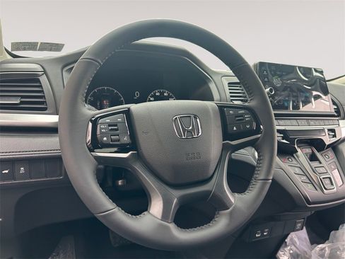New 2026 Honda Odyssey EX-L image 12