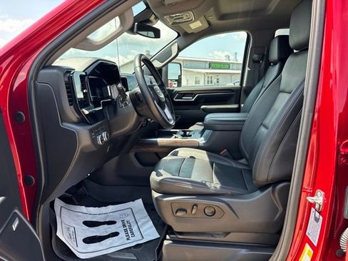 Used 2024 GMC Sierra 2500 SLT AWD/4WD image 15