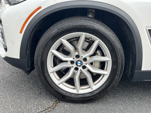 Used 2021 BMW X5 xDrive40i w/ Convenience Package image 32