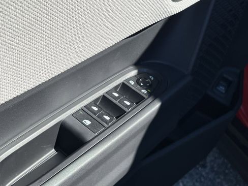 Certified 2025 MINI Cooper S image 12