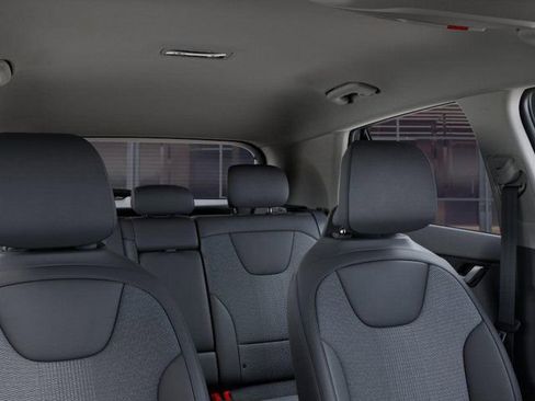 New 2025 Kia Niro EX image 27