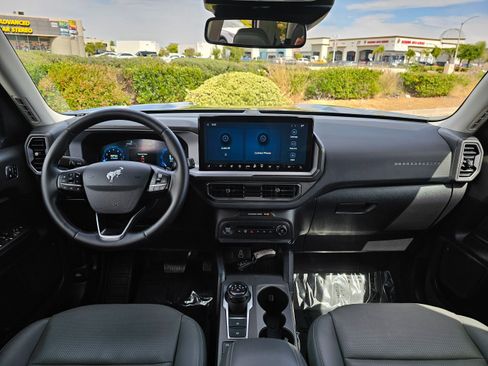 Used 2025 Ford Bronco Sport Badlands image 20