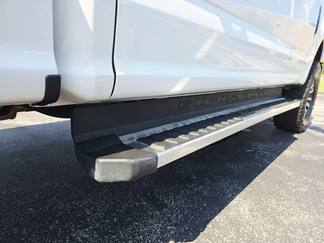 Used 2022 Ford F350 Lariat w/ Lariat Value Package AWD/4WD image 11