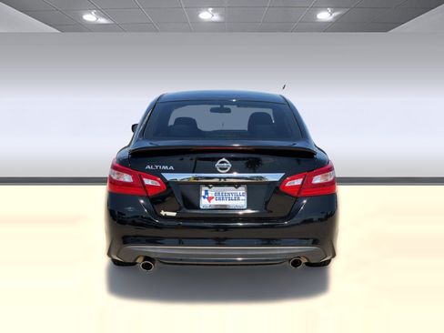 Used 2017 Nissan Altima 2.5 S w/ Power Driver Seat Package FWD image 10