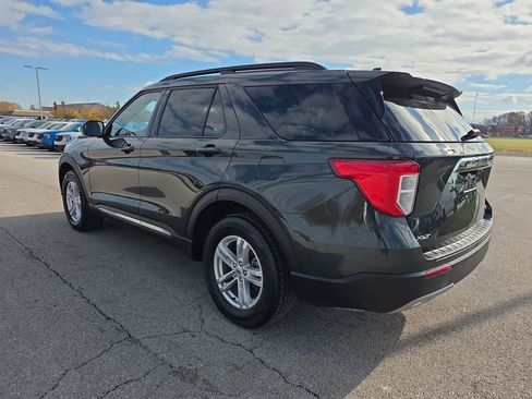 Used 2023 Ford Explorer XLT w/ Equipment Group 202A image 7