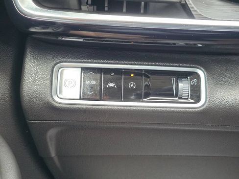 Used 2024 Buick Envision Preferred AWD/4WD image 40