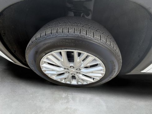 Certified 2024 GMC Acadia Elevation image 34