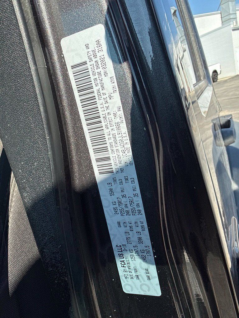 Used 2018 Jeep Wrangler Unlimited Sport S AWD/4WD image 6