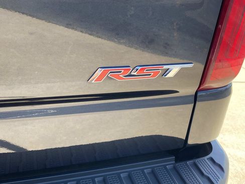 Used 2022 Chevrolet Silverado 1500 RST AWD/4WD image 7